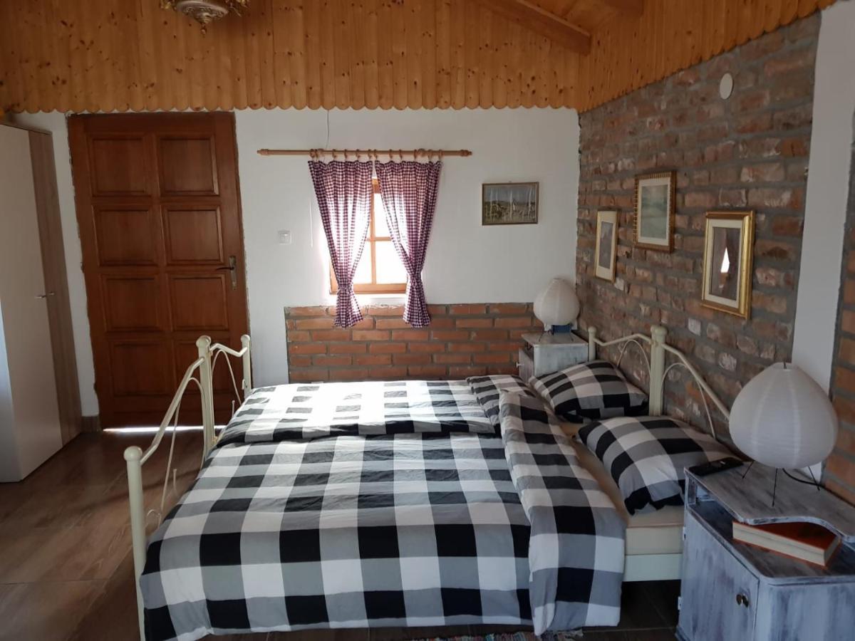 Studio Apartment Romeo Velika Gorica Ngoại thất bức ảnh